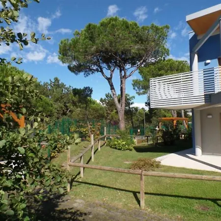 Close To The Sea And The - Apartment *