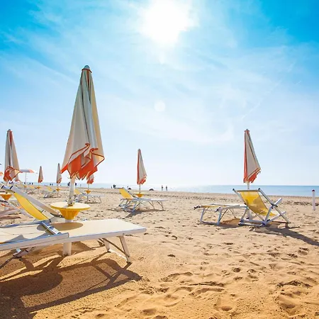 Apartment Close To The Sea And The - *